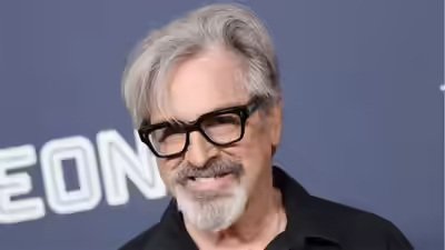 Robert Carradine Net Worth Complete Overview